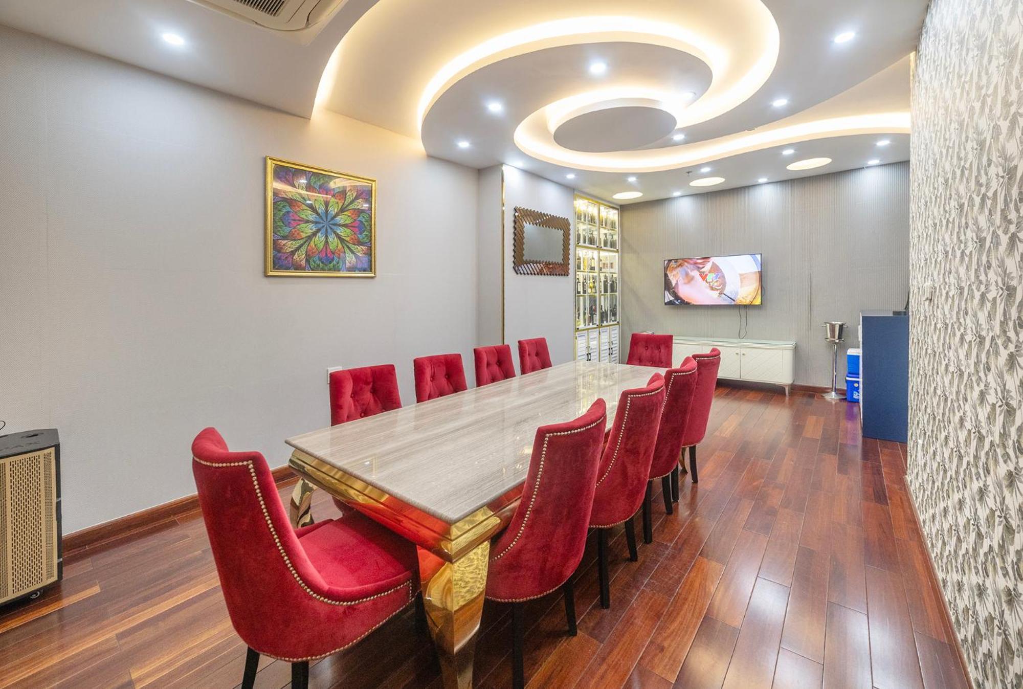 Tiffany Hotel & Restaurant Παν Θιέτ Εξωτερικό φωτογραφία