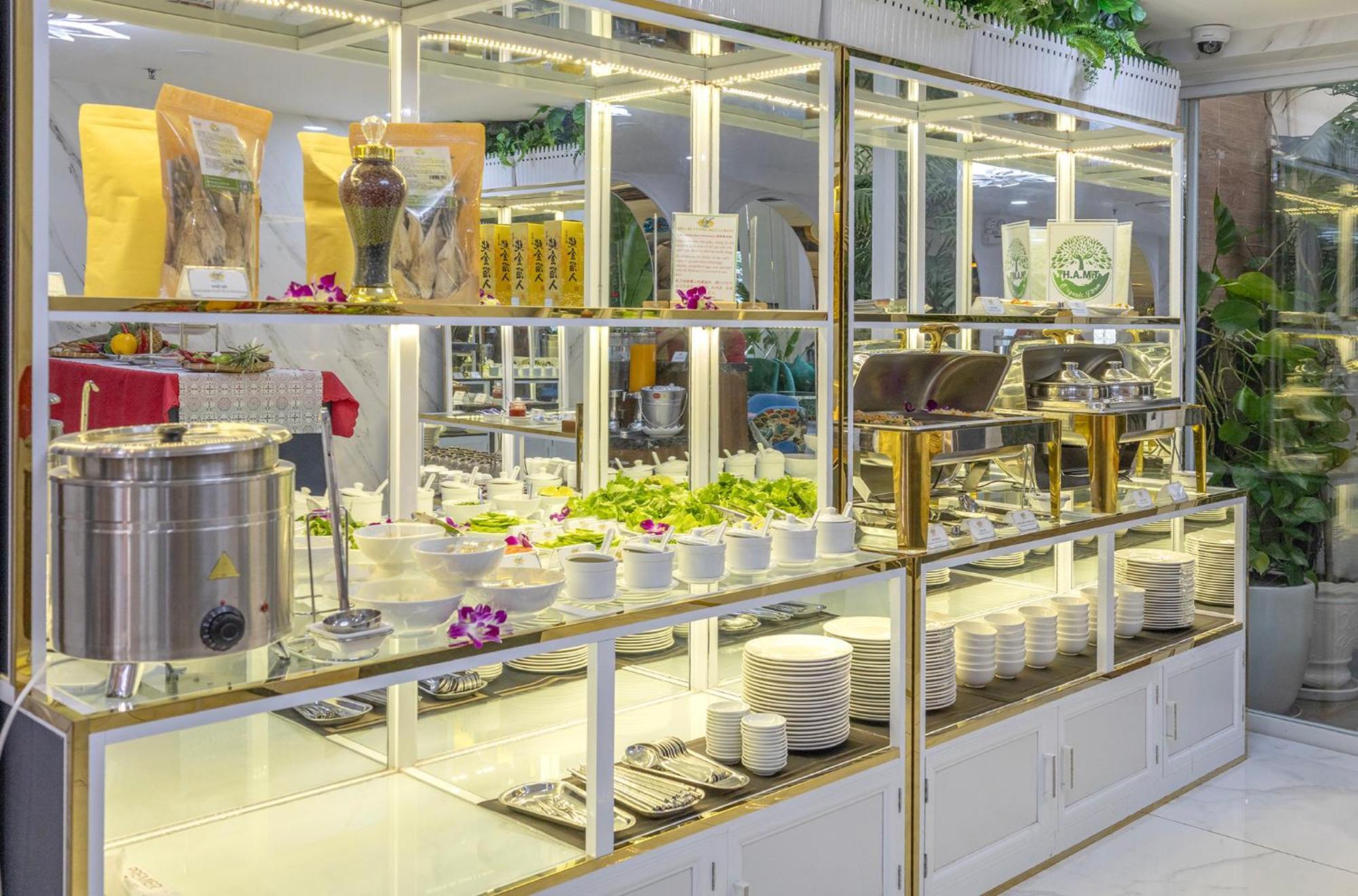 Tiffany Hotel & Restaurant Παν Θιέτ Εξωτερικό φωτογραφία