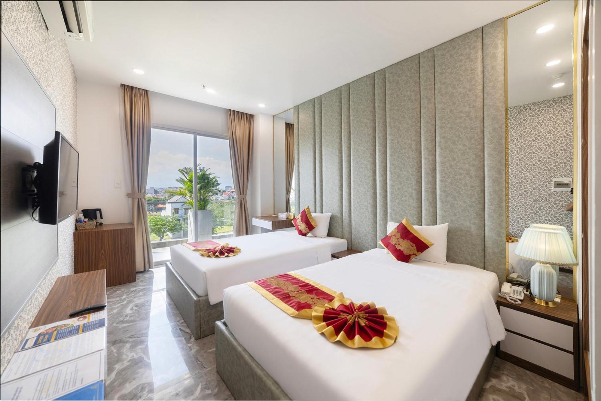 Tiffany Hotel & Restaurant Παν Θιέτ Εξωτερικό φωτογραφία