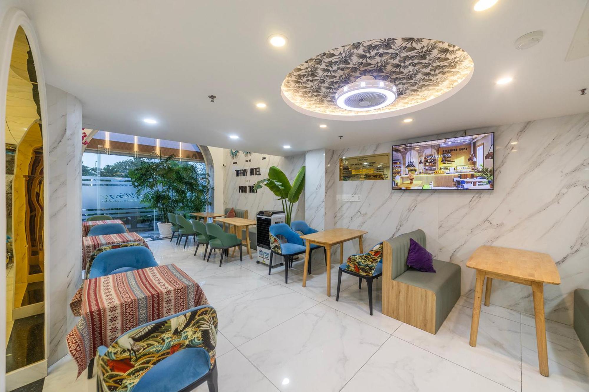 Tiffany Hotel & Restaurant Παν Θιέτ Εξωτερικό φωτογραφία
