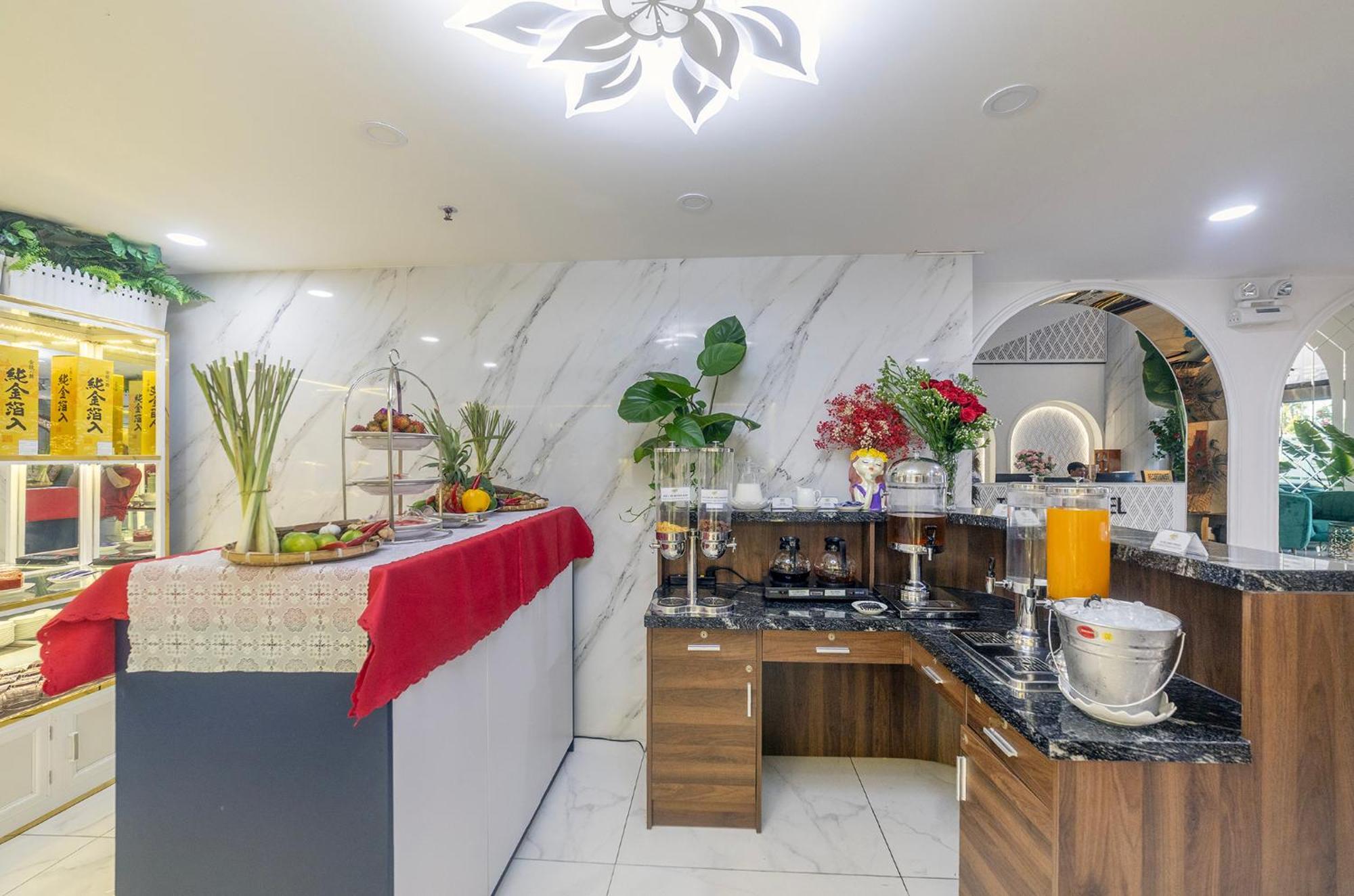 Tiffany Hotel & Restaurant Παν Θιέτ Εξωτερικό φωτογραφία
